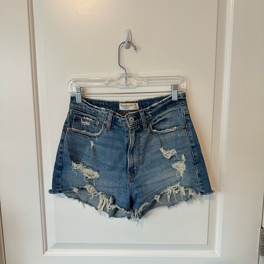 Abercrombie & Fitch High Rise Mom Short, Curve Love, Women’s 4/27